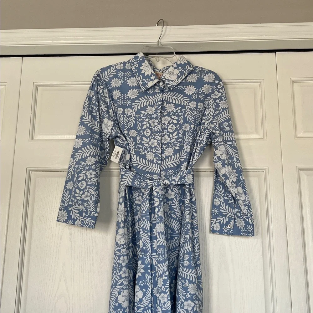 Blue & White Floral Maxi Dress by Beyond by Vera - Picture 4 of 12